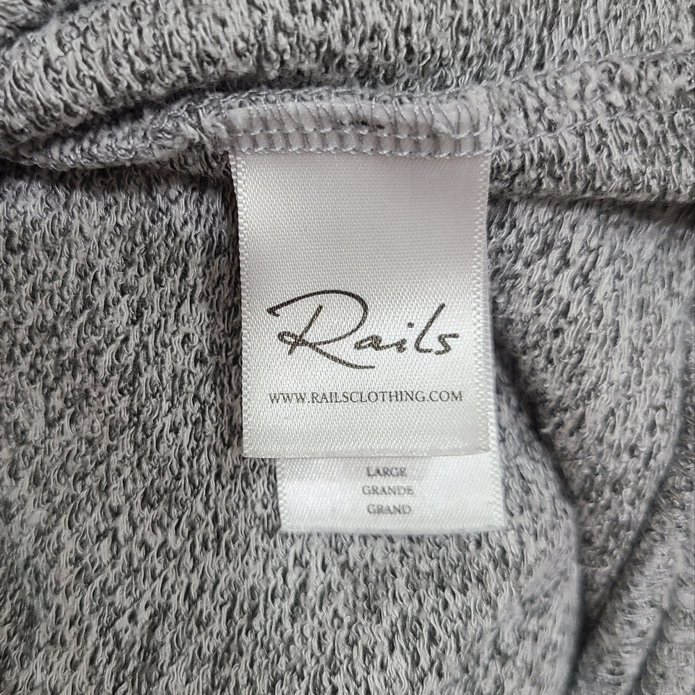 Rails Gray Heart Print Jogger Pants - Picture 12 of 16